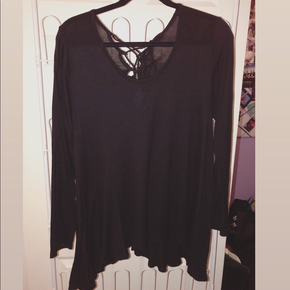 Bloomingdales ribbed lightweight long sleeve top